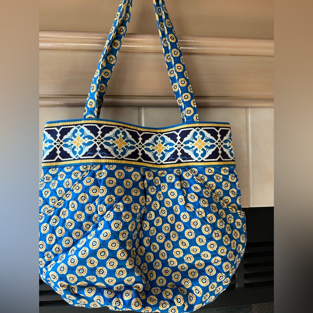 VERA BRADLEY Blue and Yellow Patterned Tote Bag w/ Front Pockets - Picture 2 of 13